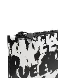 Hombre Alexander McQueen Bolso De Mano Graffiti Estampado -Masculina Moda Tienda 18407542 39764739 1000