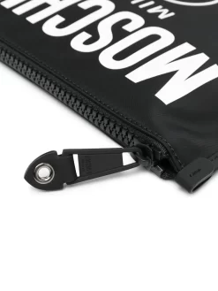 Hombre Moschino Bolso De Mano Con Logo Estampado 10 Hombre Moschino Bolso De Mano Con Logo Estampado -Masculina Moda Tienda 18659337 40551661 1000