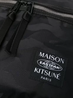 Hombre Maison Kitsuné Mochila Con Motivo Militar De Maison Kitsuné X Eastpak -Masculina Moda Tienda 19324282 42472127 1000