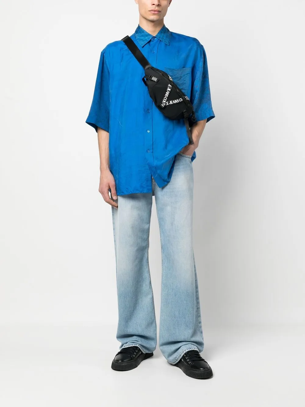 Hombre Versace Jeans Couture Riñonera Con Logo Estampado 4 Hombre Versace Jeans Couture Riñonera Con Logo Estampado - Imagen 2