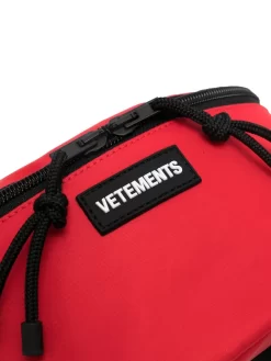 Hombre VETEMENTS Riñonera Con Parche Del Logo 10 Hombre VETEMENTS Riñonera Con Parche Del Logo -Masculina Moda Tienda 19621780 43844781 1000